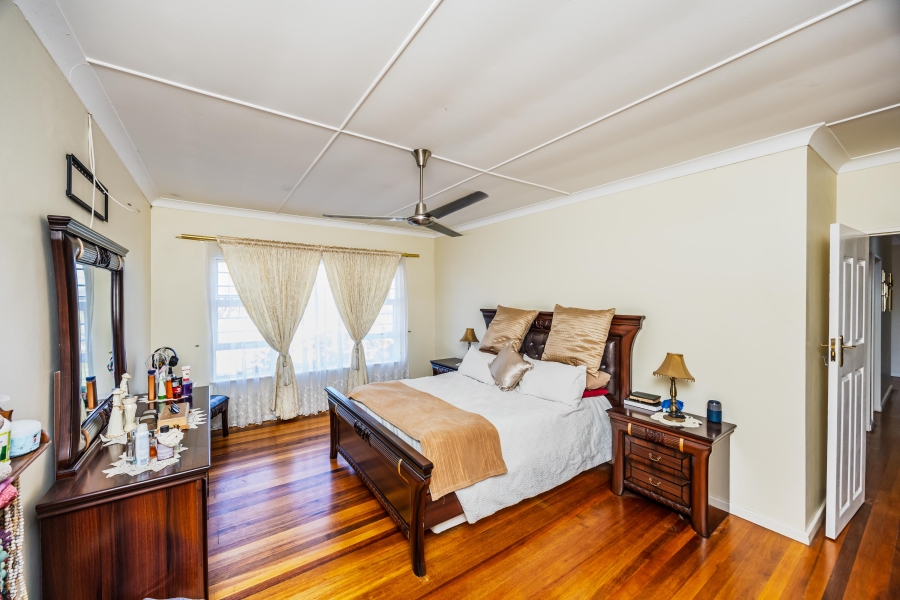 3 Bedroom Property for Sale in Sunnyridge Eastern Cape